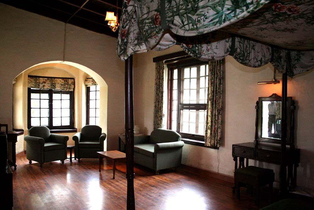 West View Hotel ラニケート エクステリア 写真