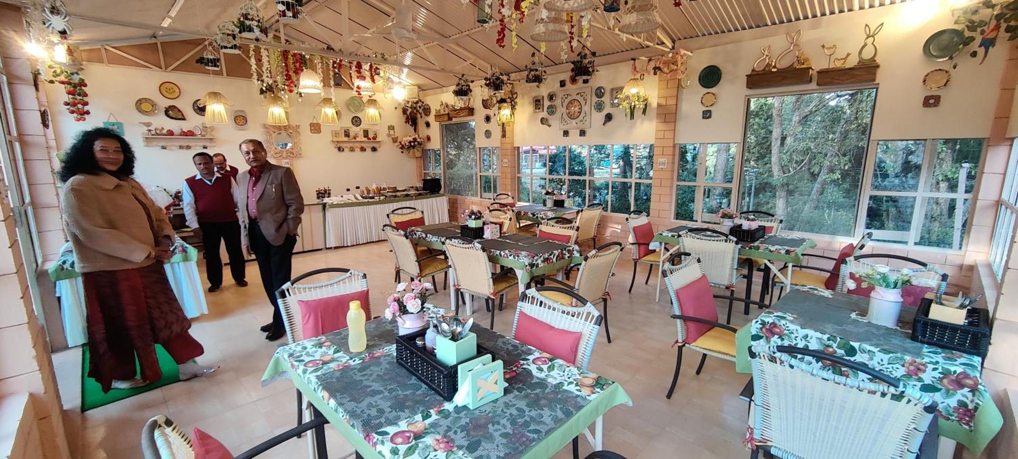 West View Hotel ラニケート エクステリア 写真